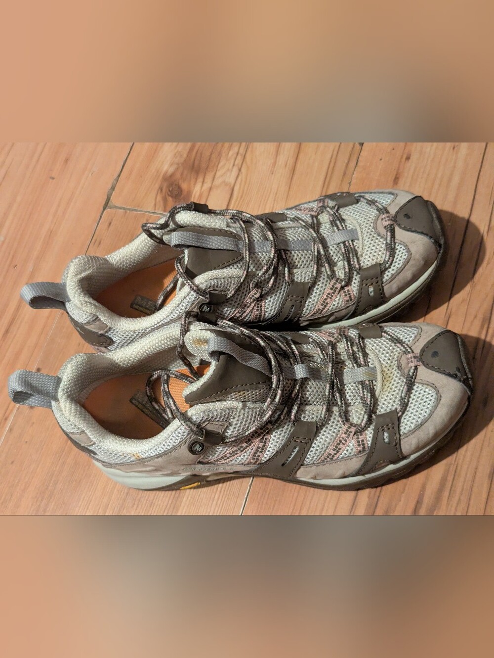 Merrell Women’s Size 6 M Siren Sport Elephant Pink Vibram Soled Hiking Shoes